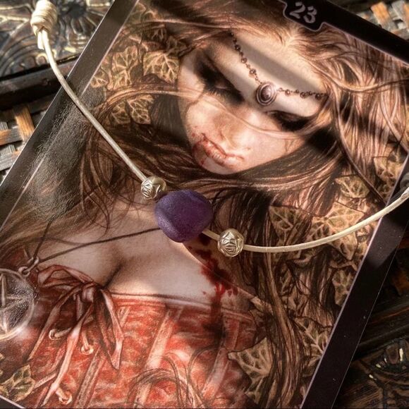 Purple Agate pearl white leather Choker - Picture 1 of 6